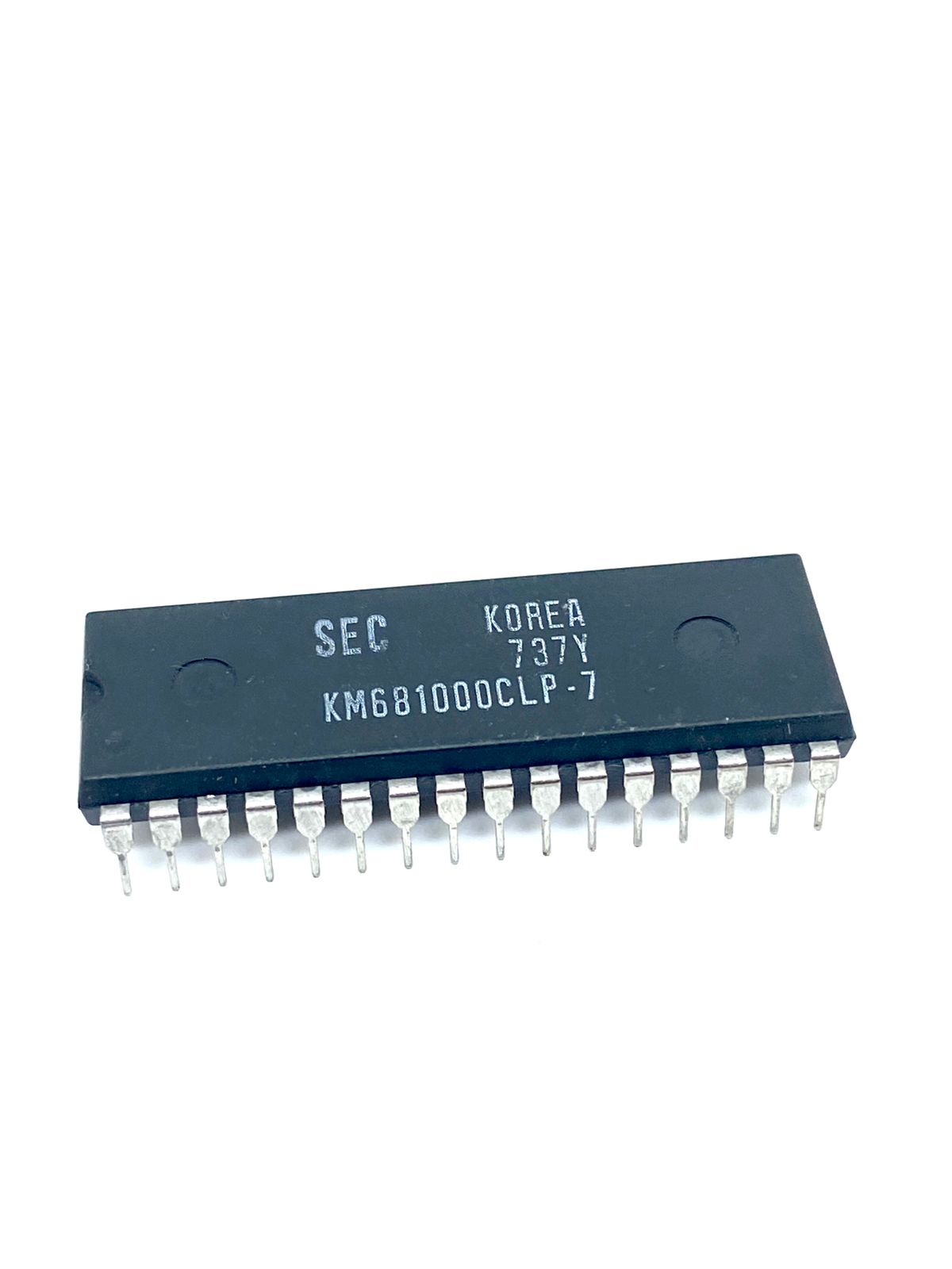 KM681000CLP-7